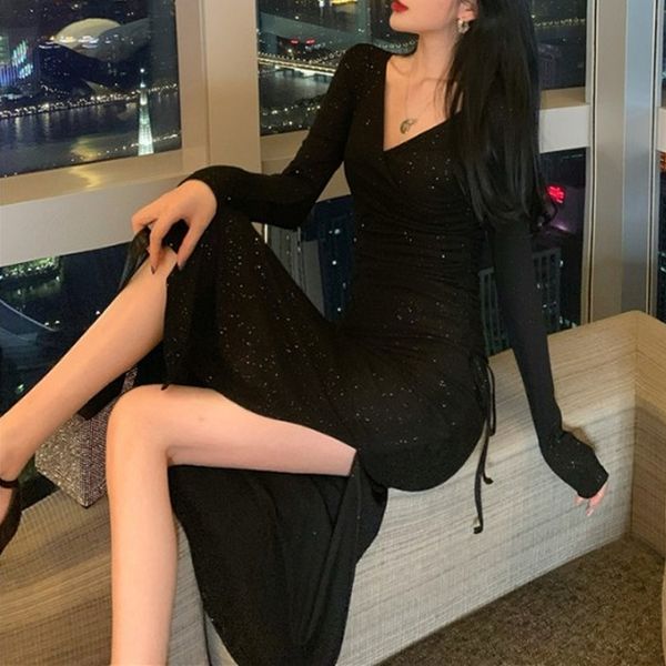 2021 new elegant long sleeve bodycon v-neck women black split fall korean one-piece female casual party midi dress 3smr, Black;gray
2021 new elegant long sleeve bodycon v-neck women black split fall korean one-piece female casual party midi dress 3smr, Black;gray