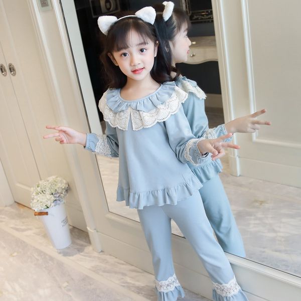toddler pajamas kids sleepwear cotton lace long sleeve retro home clothes for girls pajamas set children clothing c1019, Blue;red
toddler pajamas kids sleepwear cotton lace long sleeve retro home clothes for girls pajamas set children clothing c1019, Blue;red