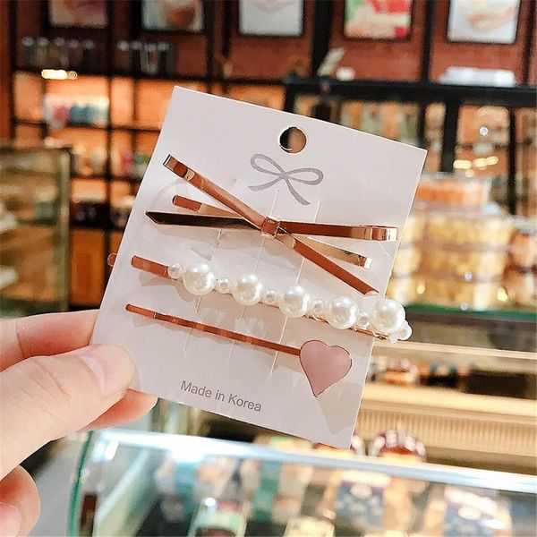 1 клип набор vintage pearl металл волос простые love heart shape привязать barrettes шпильки для женщин девушки головные уборы аксессуары дл
1 клип набор vintage pearl металл волос простые love heart shape привязать barrettes шпильки для женщин девушки головные уборы аксессуары дл