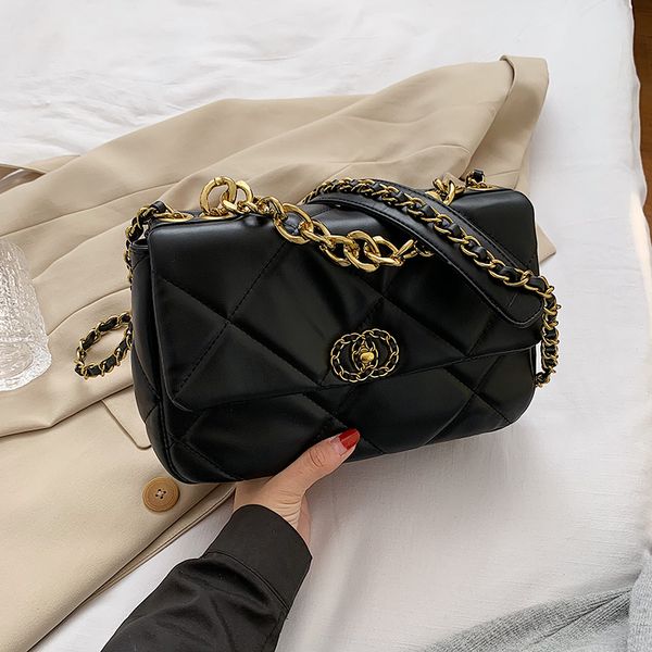 brand soft quilted pu leather crossbody bags for women 2021 shoulder messenger bag fashion chain handbags luxury desinger purse c1223
brand soft quilted pu leather crossbody bags for women 2021 shoulder messenger bag fashion chain handbags luxury desinger purse c1223
