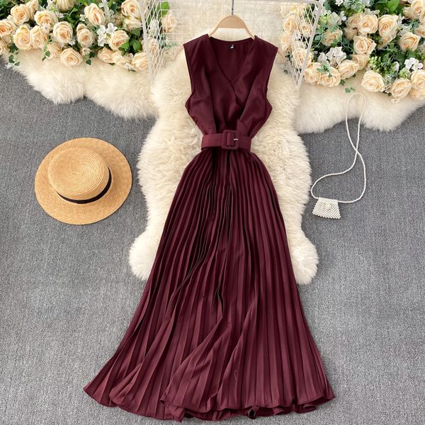 2021 new singiny feminine summer style neck the line dressed solid fashion streetwear long dress 26k1, Black;gray
2021 new singiny feminine summer style neck the line dressed solid fashion streetwear long dress 26k1, Black;gray