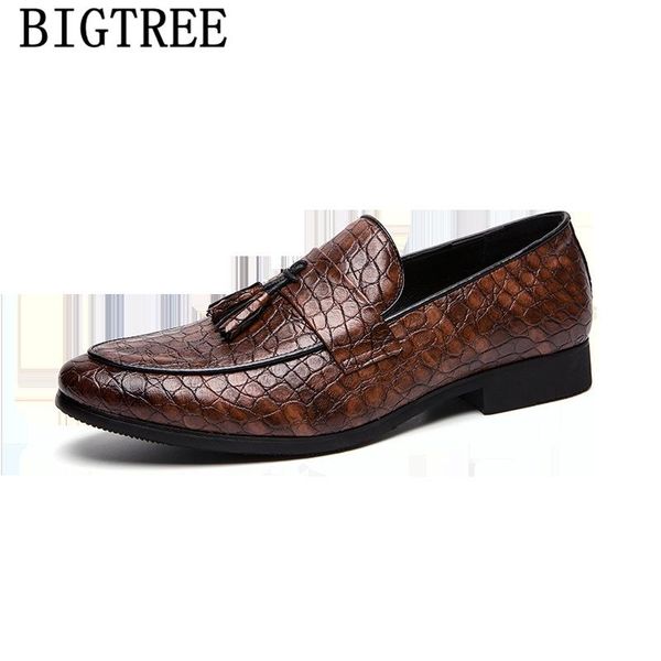 loafers evening dress tassel shoes men groom shoes italian for men fashion coiffeur sapato oxford masculino scarpe uomo, Black
loafers evening dress tassel shoes men groom shoes italian for men fashion coiffeur sapato oxford masculino scarpe uomo, Black