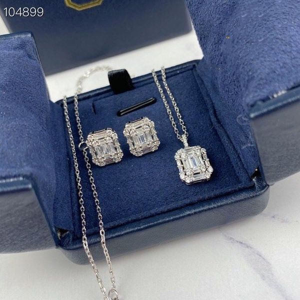 luxury classic brand designer s925 sterling silver double layer square zircon earrings for wedding bridal jewelry, Golden 
luxury classic brand designer s925 sterling silver double layer square zircon earrings for wedding bridal jewelry, Golden