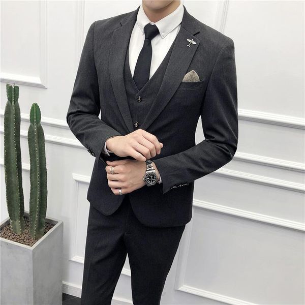 spring and autumn 2020 new men's suit three piece business professional dress groom man wedding men's suit1, White;black
spring and autumn 2020 new men's suit three piece business professional dress groom man wedding men's suit1, White;black