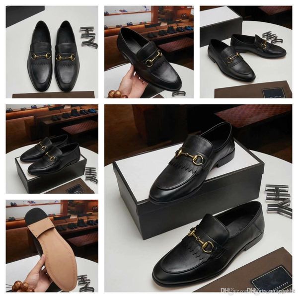 mi fashion trends brocade carved business dress genuine leather men shoes wedding shoes casual office work shoes male oxfords 33, Black
mi fashion trends brocade carved business dress genuine leather men shoes wedding shoes casual office work shoes male oxfords 33, Black