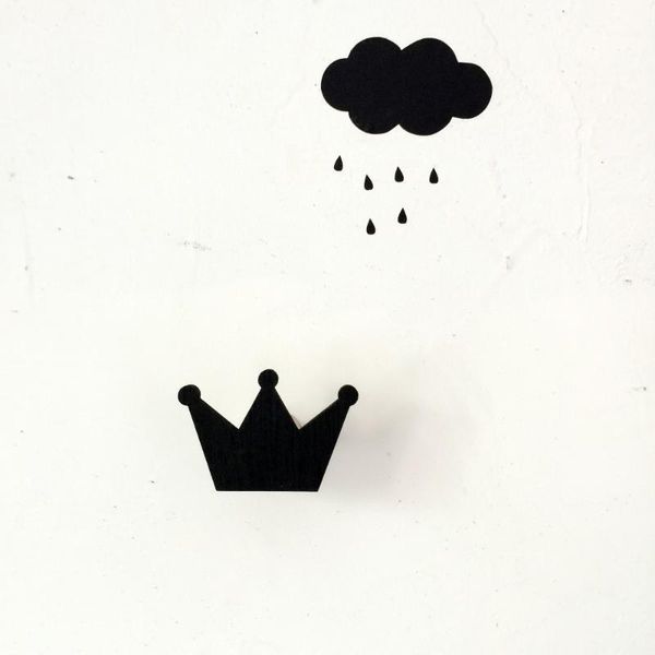 ins wooden crown decoration , cute kids room clothes hook baby room wall decorate children crown princess decor1
ins wooden crown decoration , cute kids room clothes hook baby room wall decorate children crown princess decor1