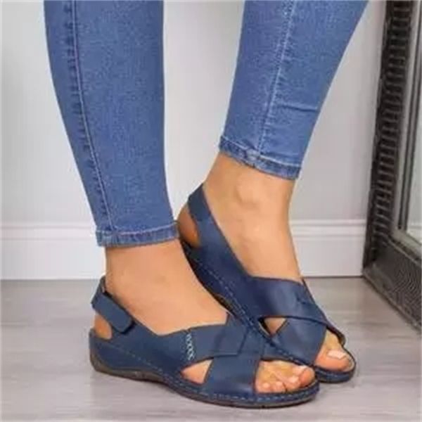 2020 sandals women summer fashion new casual fish mouth women shoes solid beach ladies plus size sandals, Black
2020 sandals women summer fashion new casual fish mouth women shoes solid beach ladies plus size sandals, Black