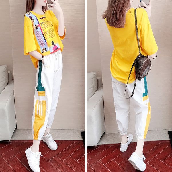 leisure sports suit women's summer 2020 new brand fashion fashion show thin korean version of hong kong style pants two piece sportswea, Gray
leisure sports suit women's summer 2020 new brand fashion fashion show thin korean version of hong kong style pants two piece sportswea, Gray