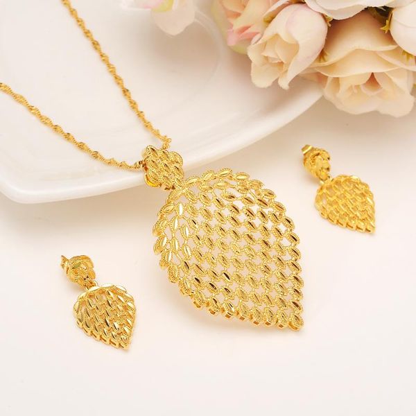 bangrui fashion necklace earring set women party gift gold color leaf necklace earrings jewelry sets, Silver
bangrui fashion necklace earring set women party gift gold color leaf necklace earrings jewelry sets, Silver