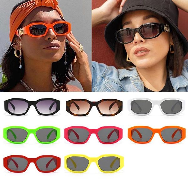 sunglasses wholesale green pink shades ladies rectangle rock style goggles men 2021 fashion vintage glasses gradient color lens, White;black
sunglasses wholesale green pink shades ladies rectangle rock style goggles men 2021 fashion vintage glasses gradient color lens, White;black