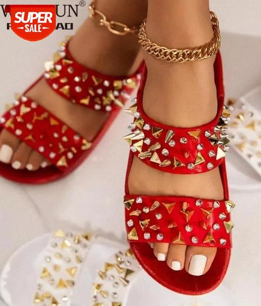 2021 women black giant studded sandals gold studs slides sliver beach shoes white slippers vacation flats mules large size wholesale #ah3h
2021 women black giant studded sandals gold studs slides sliver beach shoes white slippers vacation flats mules large size wholesale #ah3h