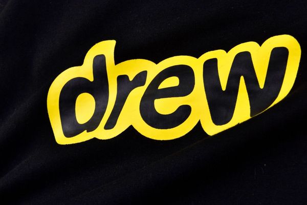 1dvb designer hoodie sweatshirts hoodies women sweater hoodie long fashion pullover brand men streetwear sleeve sweatershirt autumn winter
1dvb designer hoodie sweatshirts hoodies women sweater hoodie long fashion pullover brand men streetwear sleeve sweatershirt autumn winter