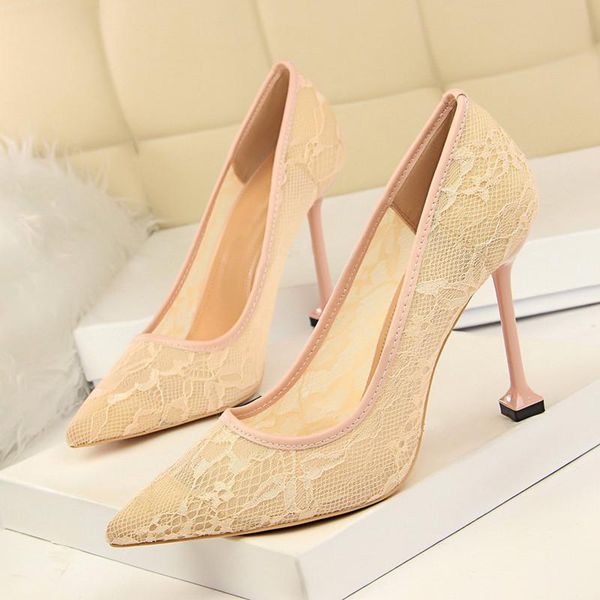 2020 new women pumps breathable mesh women heels fashion summer hight heels shoes woman wedding dress 9.5cm pumps shoes ds-a0164, Black
2020 new women pumps breathable mesh women heels fashion summer hight heels shoes woman wedding dress 9.5cm pumps shoes ds-a0164, Black