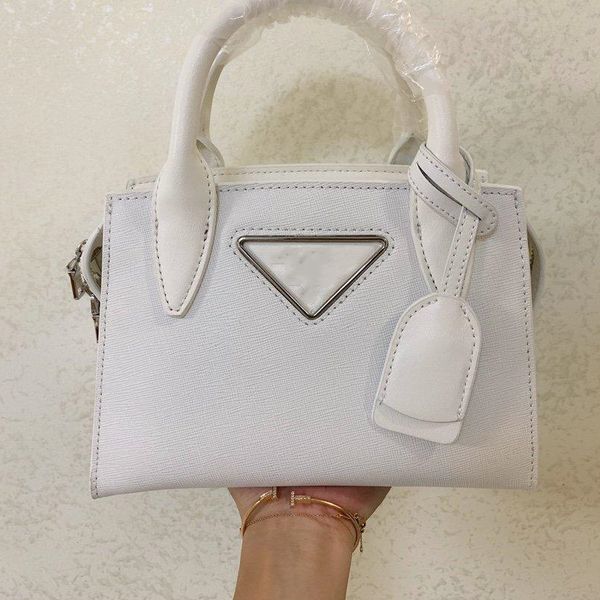 2020 new luxury design ladies handbag messenger shoulder bag leather wallet ing, Black
2020 new luxury design ladies handbag messenger shoulder bag leather wallet ing, Black