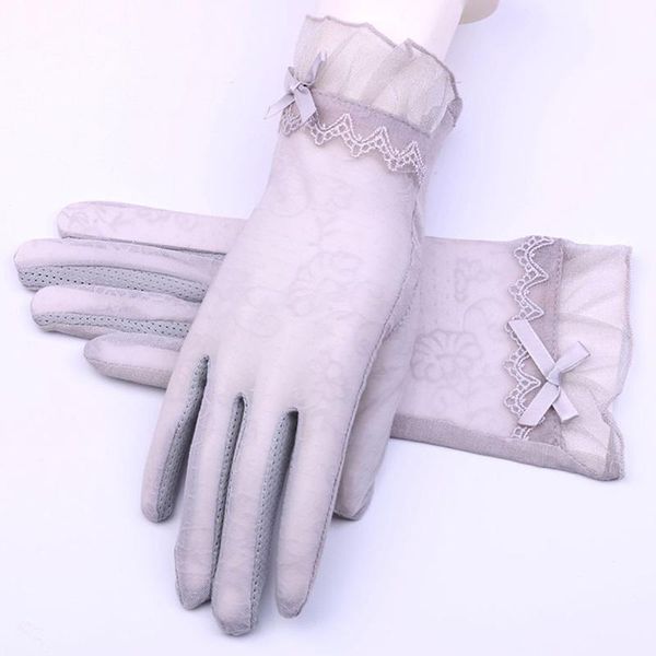 five fingers gloves fashion lady bow silk lace driving thin summer women uv sunscreen short sun female non-slip cycling i28, Blue;gray
five fingers gloves fashion lady bow silk lace driving thin summer women uv sunscreen short sun female non-slip cycling i28, Blue;gray