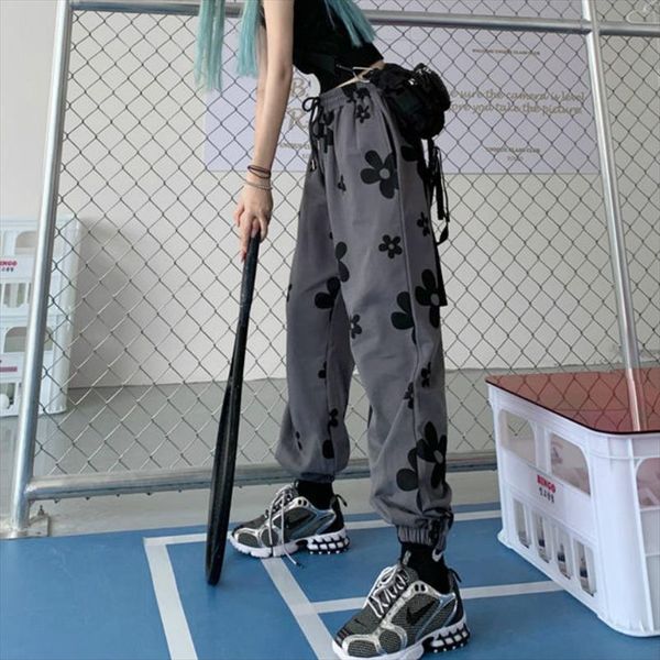 hip hop sweatpants women autumn 2020 fashion print joggers women streetwear trousers loose high waist sweet sweat pants, Black;white
hip hop sweatpants women autumn 2020 fashion print joggers women streetwear trousers loose high waist sweet sweat pants, Black;white