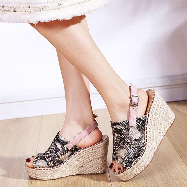lihuamao espadrilles shoes sandals wedges platform peep toe ankle strap casual beach sandals high heel pumps party wedding, Black
lihuamao espadrilles shoes sandals wedges platform peep toe ankle strap casual beach sandals high heel pumps party wedding, Black