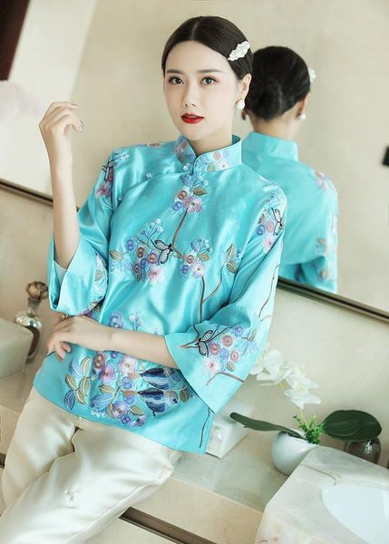 new spring original design chinese style floral and birds embroidered big size short section jacket outwear for women, Black;brown
new spring original design chinese style floral and birds embroidered big size short section jacket outwear for women, Black;brown