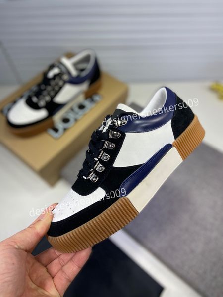 2022 new designer sneakers spikes flat trainer mens shoes black sneakers casual outdoor trainer perfect quality hx210303
2022 new designer sneakers spikes flat trainer mens shoes black sneakers casual outdoor trainer perfect quality hx210303