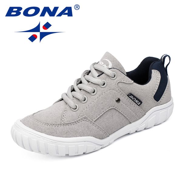 bona new classics style children casual shoes outdoor walking jogging sneakers lace up boys & girls shoes fast 1006, Black;red
bona new classics style children casual shoes outdoor walking jogging sneakers lace up boys & girls shoes fast 1006, Black;red