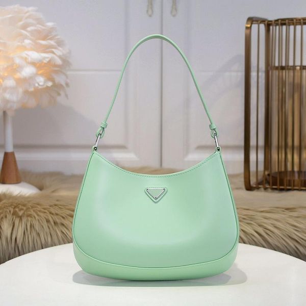 2020 new cleo underarm bag shoulder bags handbags crossbody bag heart-shaped decoration tarpaulin genuine leather bag wholesale
2020 new cleo underarm bag shoulder bags handbags crossbody bag heart-shaped decoration tarpaulin genuine leather bag wholesale