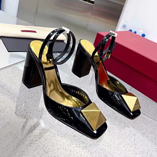 latest fashiondesigner black patent leather sandals shoes 9cmwoman high-heeled shoes metal buckle luxury women wedding shoe slipper 35-41
latest fashiondesigner black patent leather sandals shoes 9cmwoman high-heeled shoes metal buckle luxury women wedding shoe slipper 35-41