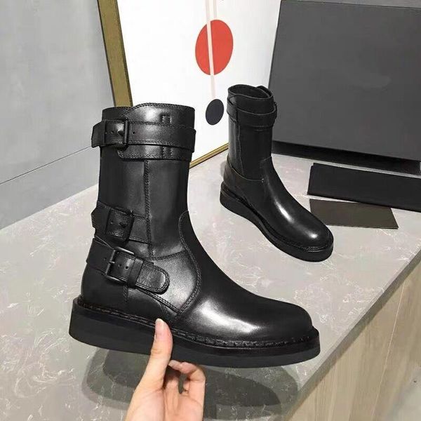 mid-tube autumn and winter new leather side zipper ankle boots belt buckle flat bottom british style martin boots women, Black
mid-tube autumn and winter new leather side zipper ankle boots belt buckle flat bottom british style martin boots women, Black