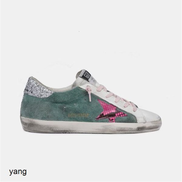 autumn winter new cashmere made old small dirty men's and women's casual board shoes silver sequin back end
autumn winter new cashmere made old small dirty men's and women's casual board shoes silver sequin back end