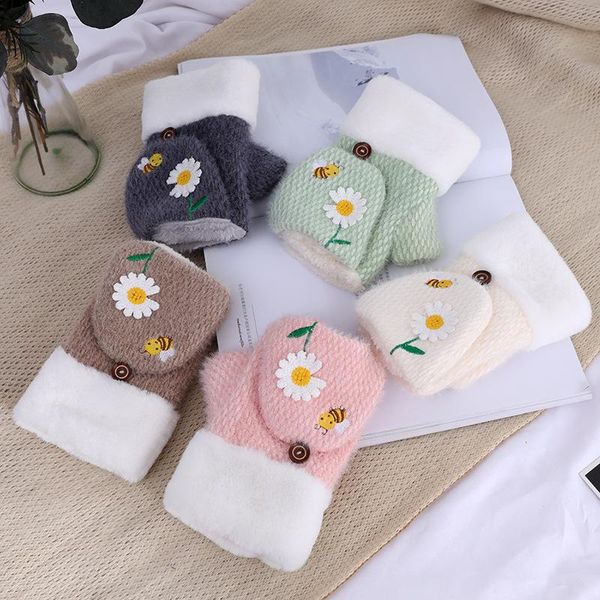 daisy' new clamshell gloves winter outdoor plus velvet thickened cold-proof knitted warmth riding half-finger gloves, Blue;gray
daisy' new clamshell gloves winter outdoor plus velvet thickened cold-proof knitted warmth riding half-finger gloves, Blue;gray