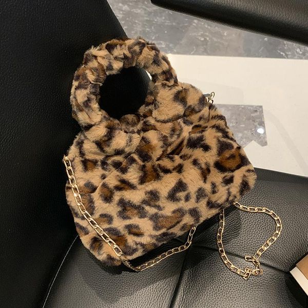 western style small bag women's bag 2020 new fashion shoulder messenger hand internet famous leopard print
western style small bag women's bag 2020 new fashion shoulder messenger hand internet famous leopard print