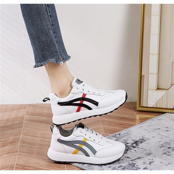 fashion style mesh breathable woman vulcanized shoes spring casual new platform woman sneaker comfortable walking women's shoes, Black;white
fashion style mesh breathable woman vulcanized shoes spring casual new platform woman sneaker comfortable walking women's shoes, Black;white