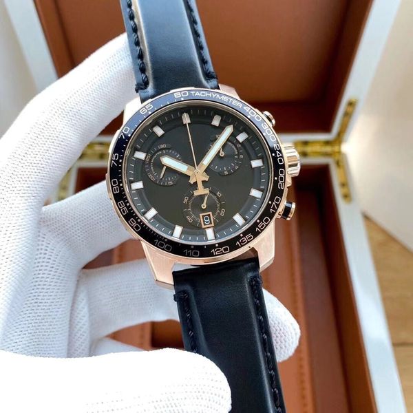 n 2021, wholesale luxury men's business watches, coated glass, the original single imported quartz movement, wear-resistant and waterpr, Slivery;brown
n 2021, wholesale luxury men's business watches, coated glass, the original single imported quartz movement, wear-resistant and waterpr, Slivery;brown