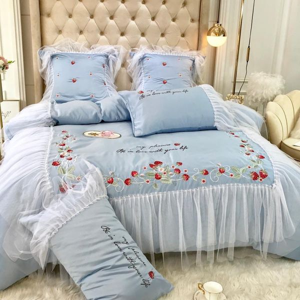 luxury usa nordic wedding bedding set duvet cover pillowcase bed sheet romantic gauze 60s 13372 cotton strawberry flower
luxury usa nordic wedding bedding set duvet cover pillowcase bed sheet romantic gauze 60s 13372 cotton strawberry flower