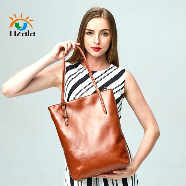 the new fashionable european and american leather bag with a shoulder bag. w3-245
the new fashionable european and american leather bag with a shoulder bag. w3-245