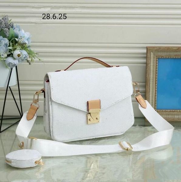 lady luxury women furry shopping bags fashion fur shoulder bag winter warm lady floral purses handbags large capacity totes handbag with pri
lady luxury women furry shopping bags fashion fur shoulder bag winter warm lady floral purses handbags large capacity totes handbag with pri