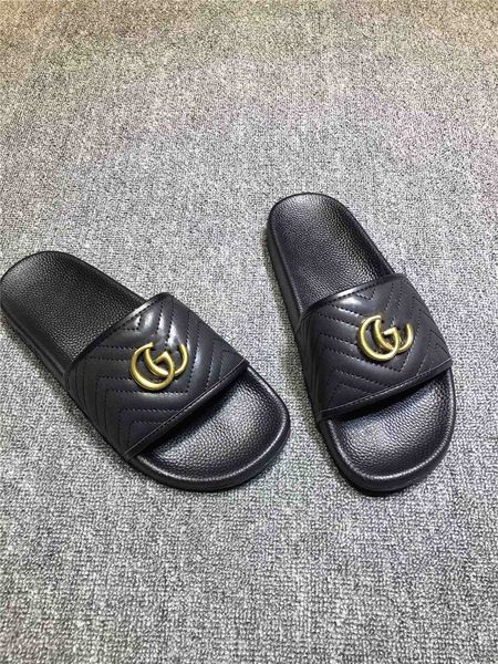 2021 summer women men slippers shoes cool light sandals beach slippers comfortable fashion men's casual shoes, Black
2021 summer women men slippers shoes cool light sandals beach slippers comfortable fashion men's casual shoes, Black