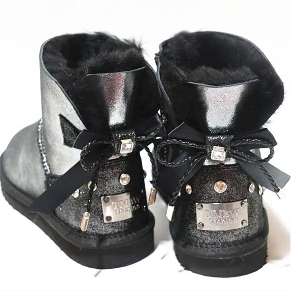 красивые новые ботинки женщин 2020 женщин зимний классический женщина snow boots подлинная овчины теплые сапоги обувь высокого качества, Black
красивые новые ботинки женщин 2020 женщин зимний классический женщина snow boots подлинная овчины теплые сапоги обувь высокого качества, Black