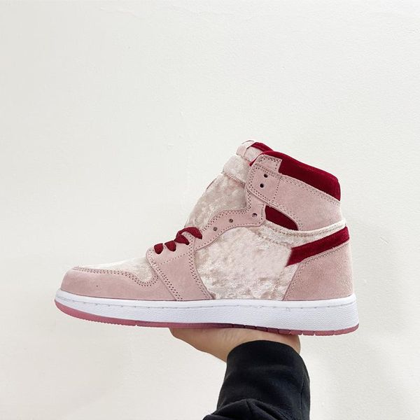 2021 jumpman high 1s strangelove skateboard обувь og valentine somem jumpman grey bio humb bloodline мужчины на шнуровке открытый кроссовки
2021 jumpman high 1s strangelove skateboard обувь og valentine somem jumpman grey bio humb bloodline мужчины на шнуровке открытый кроссовки