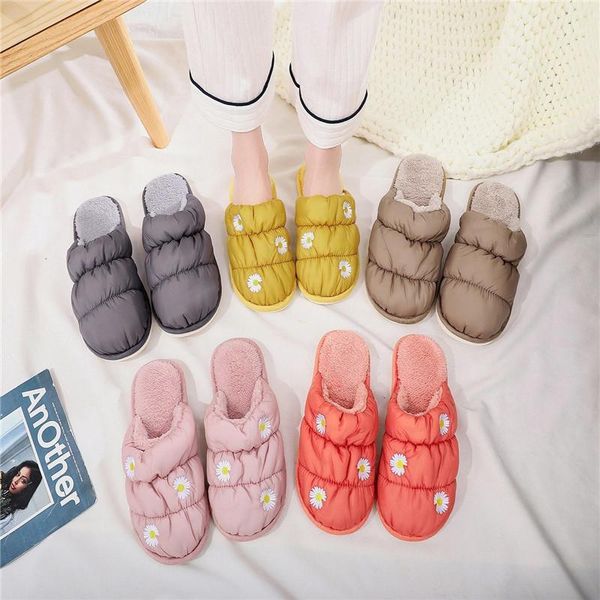cootelili women home slippers with faux fur flats heel daisy decoration warm shoes for woman winter shoes keep warm 36-451, Black
cootelili women home slippers with faux fur flats heel daisy decoration warm shoes for woman winter shoes keep warm 36-451, Black