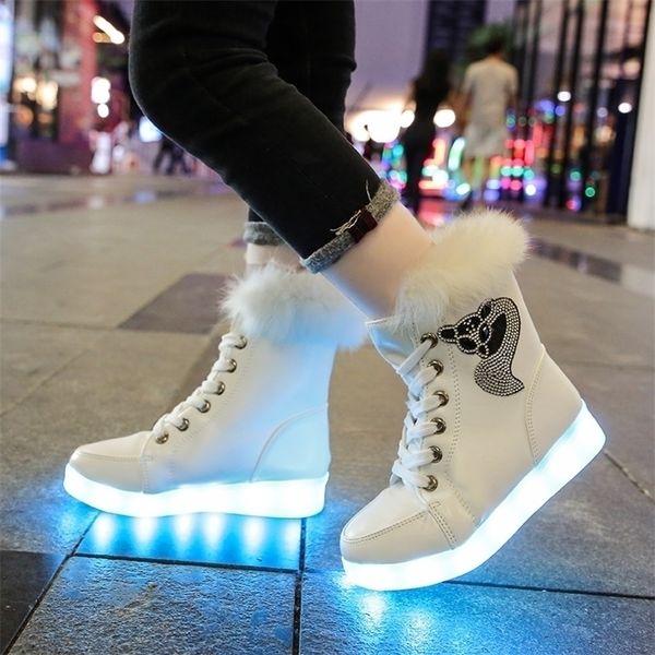 unclejerry glowing boots for boys girls and women usb recharged light up shoes warm plush high-children winter boots 201222, Black;grey
unclejerry glowing boots for boys girls and women usb recharged light up shoes warm plush high-children winter boots 201222, Black;grey