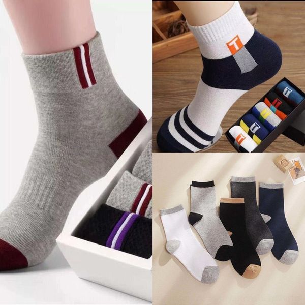mxcv1 academic and mid-tube breathable academic style four seaso men's sports and socks mid-tube breathable men's socks sports sty, Black
mxcv1 academic and mid-tube breathable academic style four seaso men's sports and socks mid-tube breathable men's socks sports sty, Black