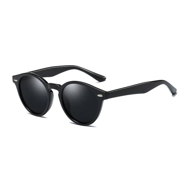 sunglasses 2021 polarized men and women fashion designer round eyewear uv400, White;black
sunglasses 2021 polarized men and women fashion designer round eyewear uv400, White;black