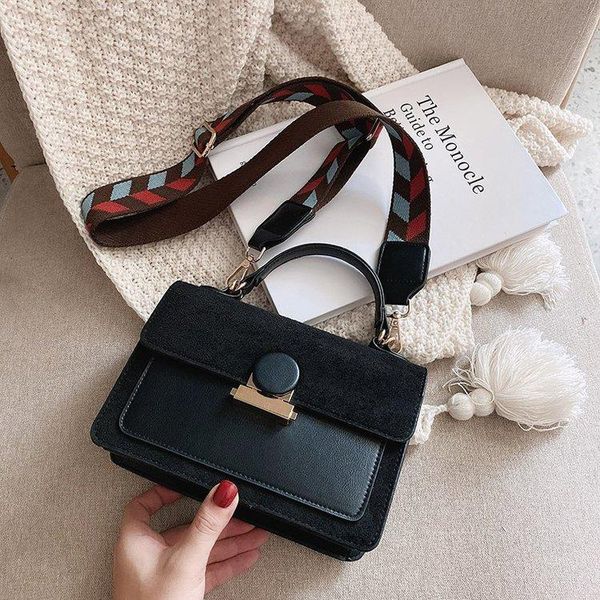 mode marke dame leder handtasche luxus designer schulter tasche hohe qualität marke umhängetasche dame messenger eimer tasche kl
mode marke dame leder handtasche luxus designer schulter tasche hohe qualität marke umhängetasche dame messenger eimer tasche kl