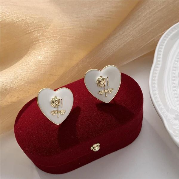 stud japan and south korea to restore ancient ways small rose bai setao heart earrings french women love fashion earring jewelry, Golden;silver
stud japan and south korea to restore ancient ways small rose bai setao heart earrings french women love fashion earring jewelry, Golden;silver