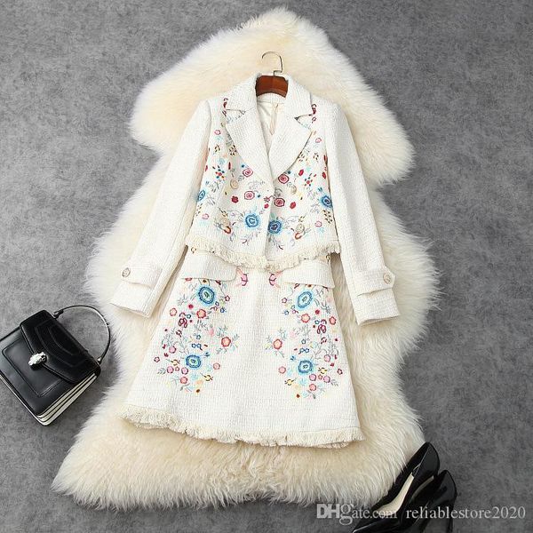european designer women's 2020 autumn/winter new white embroidered jacket sundress two-piece set
european designer women's 2020 autumn/winter new white embroidered jacket sundress two-piece set