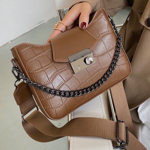 autumn bag women 2020 new trendy fashion broadband shoulder bag large capacity messenger chain small square bags
autumn bag women 2020 new trendy fashion broadband shoulder bag large capacity messenger chain small square bags