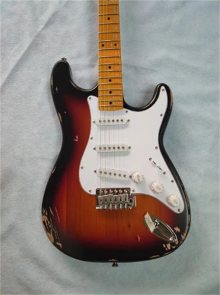 imitation old six string electric guitar, package mail home, our store can customize any style of electric guitar and bass guita guitars
imitation old six string electric guitar, package mail home, our store can customize any style of electric guitar and bass guita guitars