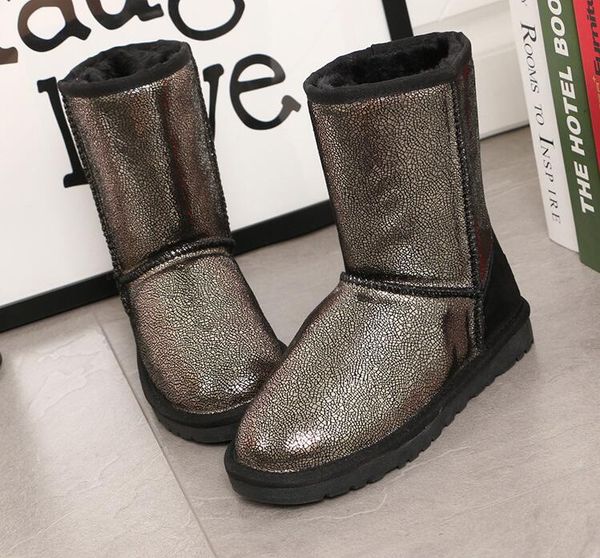 подлинная овчины кожа женщины boots 100% натуральный мех новые ботинки снега мода для женщин женщина зимы теплая шерсть, Black
подлинная овчины кожа женщины boots 100% натуральный мех новые ботинки снега мода для женщин женщина зимы теплая шерсть, Black
