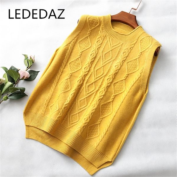 lededaz argyle sweater vest women casual korean o neck pullover autumn winter loose twist patten knitted oversized 201214, Black;white
lededaz argyle sweater vest women casual korean o neck pullover autumn winter loose twist patten knitted oversized 201214, Black;white