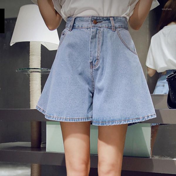 fashion jeans for women loose high-waisted broad-legged jeans and shorts pure and fresh leisure das senhoras l411, Blue
fashion jeans for women loose high-waisted broad-legged jeans and shorts pure and fresh leisure das senhoras l411, Blue